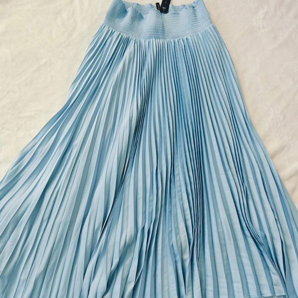 NWT ELIE TAHARI Pleated Midi Skirt Asymmetric